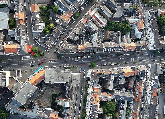 Neusser Straße von oben
