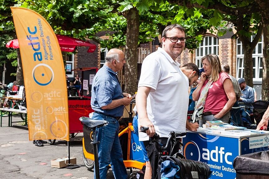 ADFC-Infostand auf einer Veranstaltung ADFC-Infostand auf einer Veranstaltung